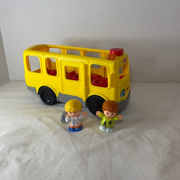 Fisher Price Little People 2016 School Bus Toy 2 figures Lights Sounds Works - Picture 1 of 10